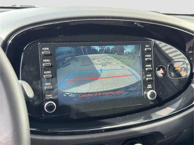 Toyota AYGO X 1.0 VVT-i MT Pulse | Bi-Tone | Apple Carplay