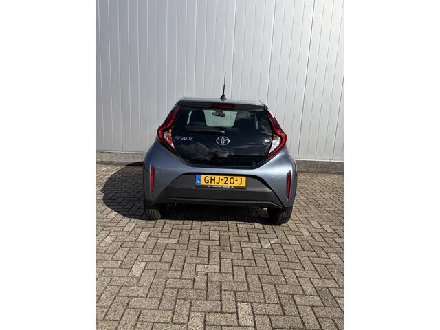 Toyota AYGO X 1.0 VVT-i MT Play Camera Cruis Carplay