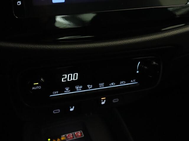 Toyota AYGO X Hybrid 115 Pulse - NIEUW MODEL - KEYLESS START - STOEL VERWARMING - DRAADLOZE TELEFOONLADER - AUTOMATISCH INKLAPBARE BUITENSPIEGELS - ADAPTIEVE CRUISE CONTROL - LICHTMETALEN VELGEN - VOORSTOELEN VERWARMD