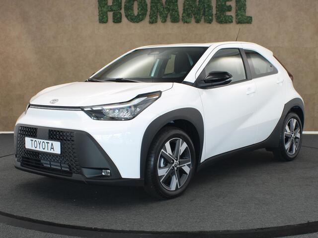 Toyota AYGO X Hybrid 115 Pulse - NIEUW MODEL - KEYLESS START - STOEL VERWARMING - DRAADLOZE TELEFOONLADER - AUTOMATISCH INKLAPBARE BUITENSPIEGELS - ADAPTIEVE CRUISE CONTROL - LICHTMETALEN VELGEN - VOORSTOELEN VERWARMD