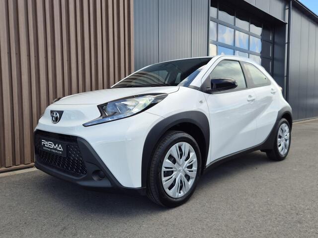 Toyota AYGO X 1.0-l-VVT-i Play | NIEUW 6km | BTW | Carplay | Camera | Stoelverw. | ACC