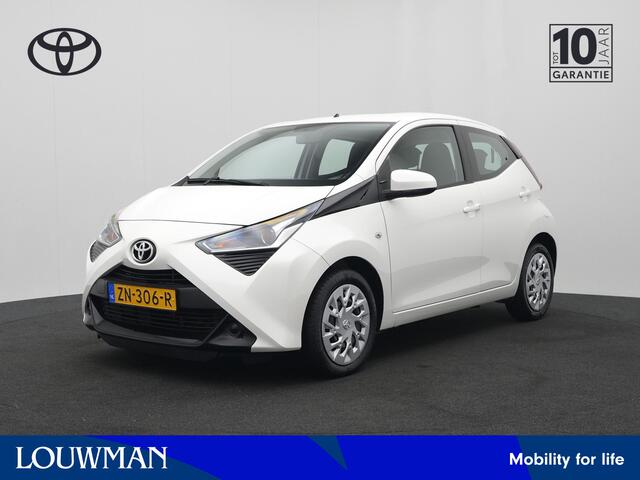 Toyota AYGO 1.0 VVT-i x-play | NL Auto | Dealer Onderhouden | Achteruitrijcamera |