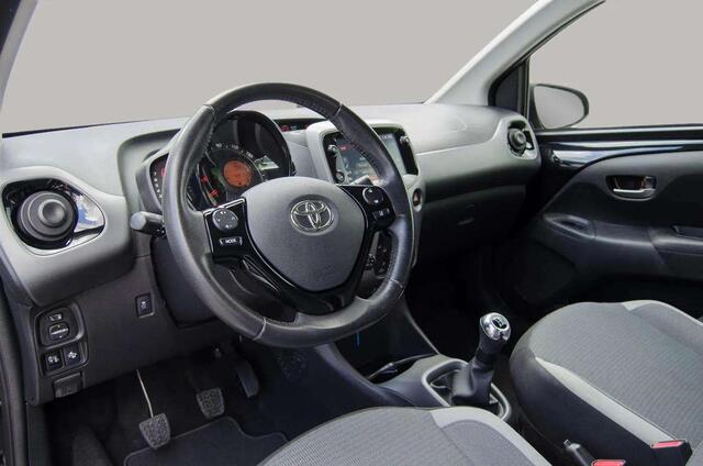 Toyota AYGO 1.0 VVT-i TEAM D NAVI-CARPLAY PDC CAMERA LM VELGEN