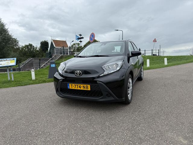 Toyota AYGO X 1.0 VVT-i MT Play bj2023/achteruitrijcamera/NAP/historie aanwezig