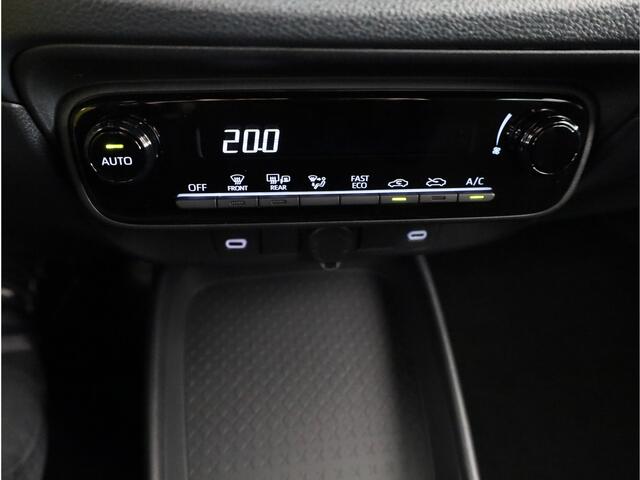 Toyota AYGO X Hybrid 115 play *NIEUW* | Metaallak | Camera | Inruilpremie | ***