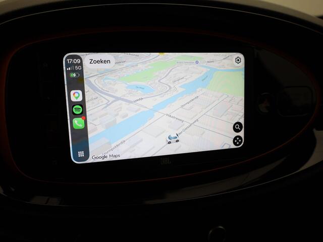 Toyota AYGO X 1.0 VVT-i S-CVT Limited | Vouwdak | Keyless | JBL | Stoel verw. | Camera | Prijs Rijklaar!!