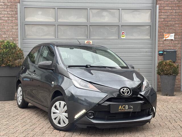 Toyota AYGO 1.0 VVT-i x-fun