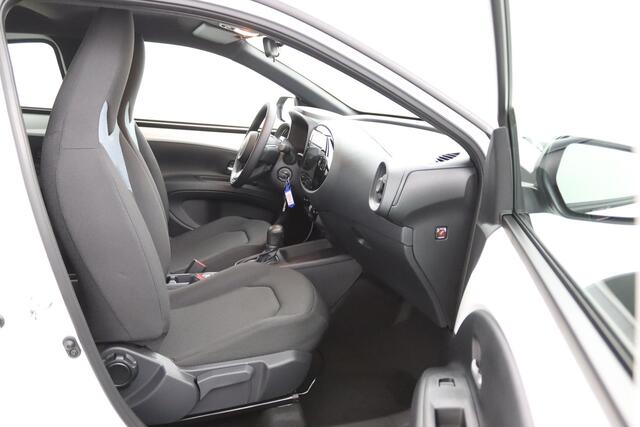 Toyota AYGO X Hybrid 115 play | Nieuwe Auto | Go Pack | €1500 Korting |