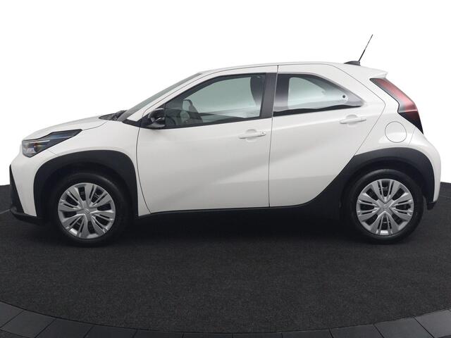 Toyota AYGO X Hybrid 115 play | Nieuwe Auto | Uit Voorraad Leverbaar | €1500 Korting |