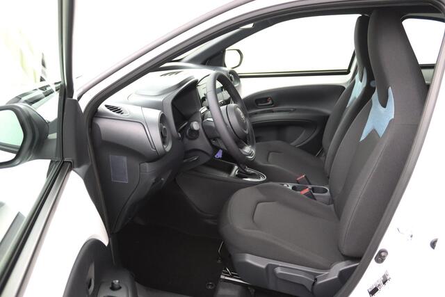 Toyota AYGO X Hybrid 115 play | Nieuwe Auto | Uit Voorraad Leverbaar | €1500 Korting |