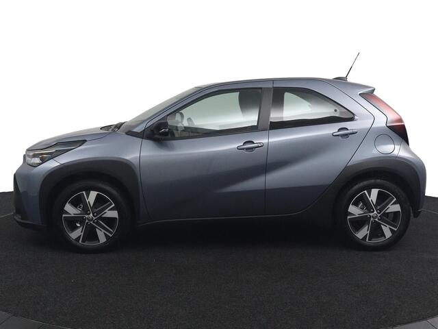 Toyota AYGO X Hybrid 115 play | Nieuwe Auto | Uit Voorraad Leverbaar | €1500 Korting |