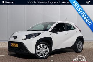 Toyota AYGO X 1.0 VVT-i MT Play / Camera / Apple Car