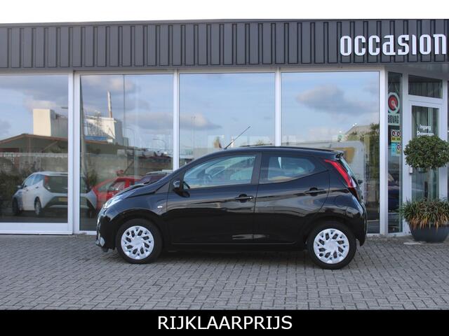 Toyota AYGO 1.0 VVT-i x-play