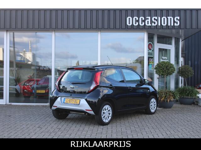 Toyota AYGO 1.0 VVT-i x-play