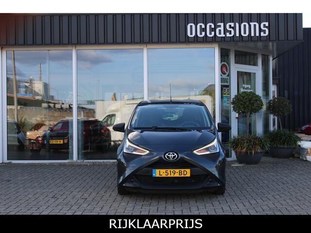 Toyota AYGO 1.0 VVT-i x-fun