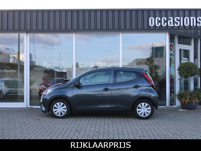 Toyota AYGO 1.0 VVT-i x-fun