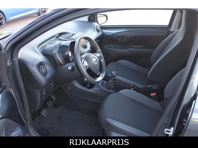 Toyota AYGO 1.0 VVT-i x-fun