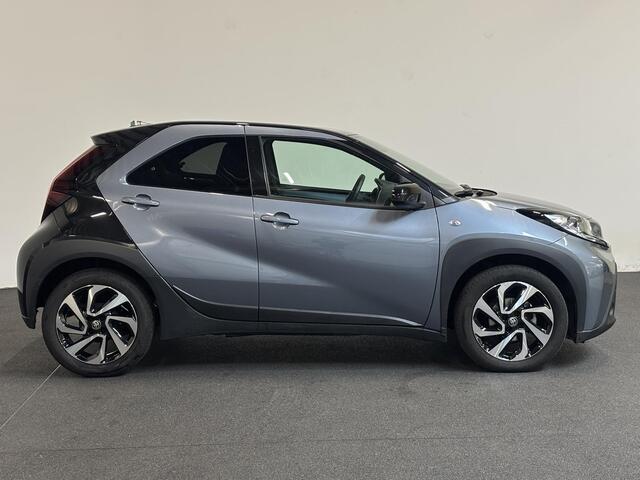 Toyota AYGO X 1.0 VVT-i Automaat Pulse Navigatie Apple Carplay/Android Auto Camera Climate Control Adaptive Cruise Control Two Tone