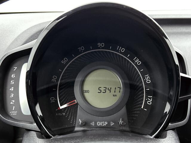 Toyota AYGO 1.0 VVT-i x-Joy | Climate Control | DAB | Automatische verlichting | Velgen 15" | Apple CarPlay/Android Auto | Achteruitrijcamera | Bluetooth |