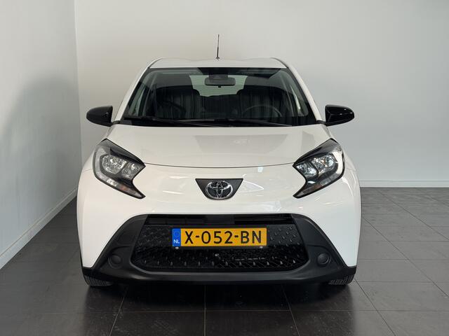 Toyota AYGO X 1.0 VVT-i MT Play | All Seasons | CarPlay | Achteruitrijcamera |