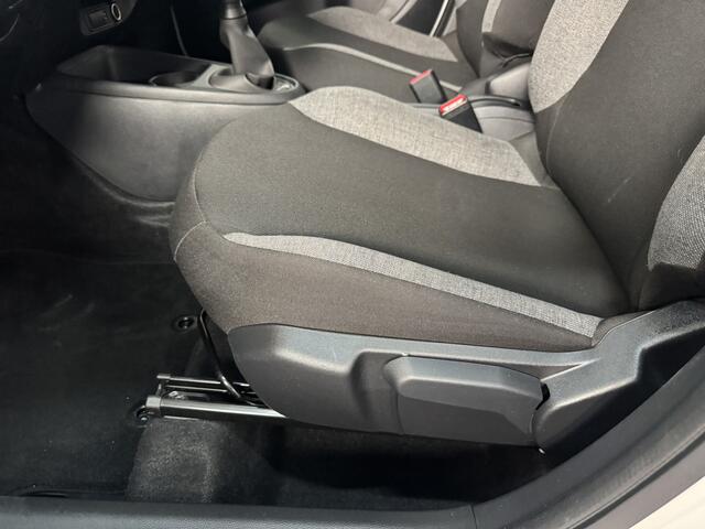 Toyota AYGO X 1.0 VVT-i MT Play | All Seasons | CarPlay | Achteruitrijcamera |