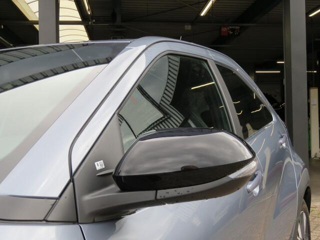 Toyota AYGO HYBRID 115 PLAY NIEUW! / Camera / 17 Inch / Stoelverw. / FABRIEKS garantie