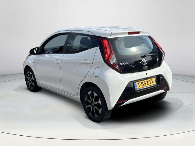 Toyota AYGO 1.0 VVT-i x-joy