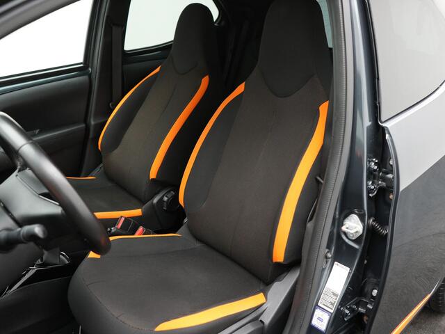 Toyota AYGO 1.0 VVT-i x-JBL