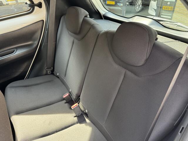 Toyota AYGO X 1.0 VVT-i MT Play Airco Camera Carplay
