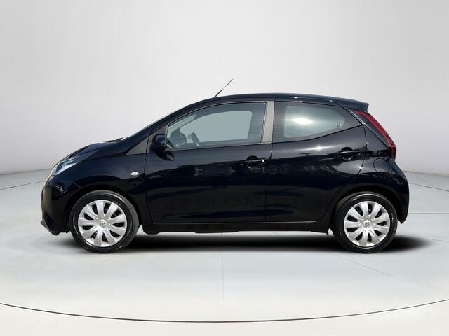 Toyota AYGO 1.0 VVT-i x-play | 5 deurs| Airconditioning | Carplay | Parkeercamera |