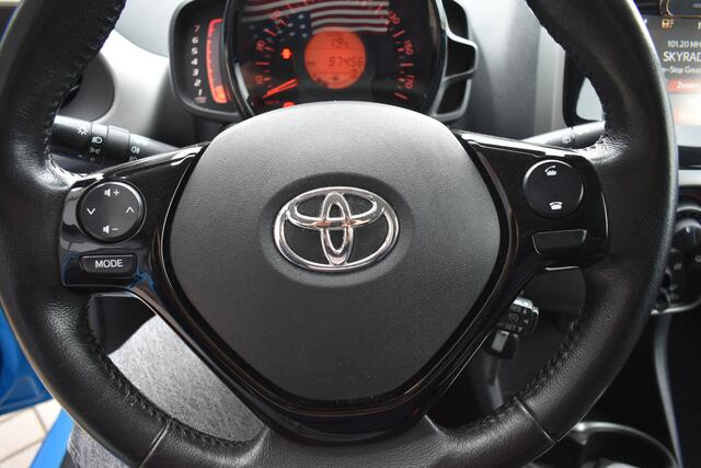 Toyota AYGO 1.0 VVT-i x-sport