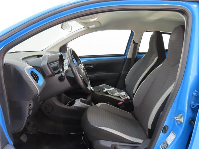 Toyota AYGO 1.0 VVT-i x-Play Lim! 1e Eig! Camera! Carplay! VERWACHT!!