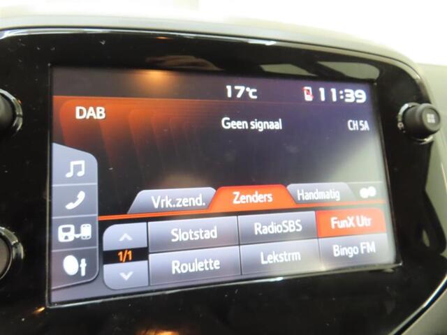 Toyota AYGO 1.0 VVT-i x-Play Lim! 1e Eig! Camera! Carplay! VERWACHT!!