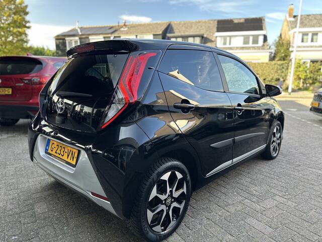 Toyota AYGO 1.0 VVT-i x-joy Apple Carplay/Android Auto /Camera/ECC.