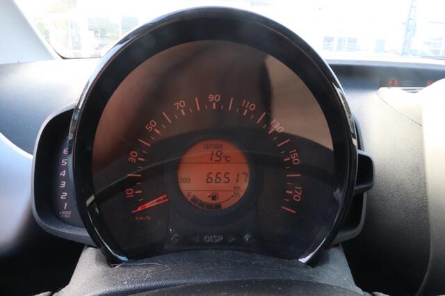 Toyota AYGO 1.0 VVT-i x-play Carplay | Camera
