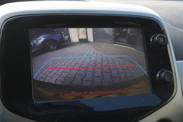 Toyota AYGO 1.0 VVT-i x-play Carplay | Camera