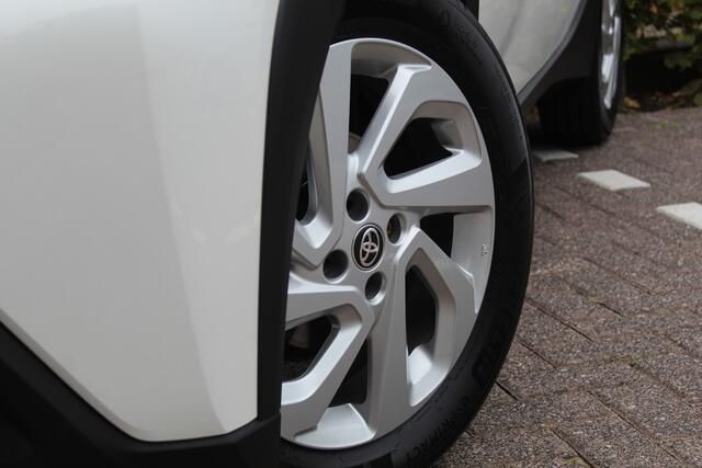 Toyota AYGO X 1.0 VVT-i S-CVT first | Rijklaar | 'Trekhaak' | Apple/Android | LED | Stoelverw. | Clima | Adap.cruise | Dealer onderhouden