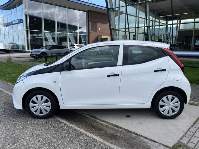 Toyota AYGO 1.0 VVT-i x-fun / Airco / Cruise / Elek Ramen V / Bleutooth /