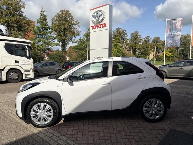 Toyota AYGO X 1.0 VVT-i MT Play
