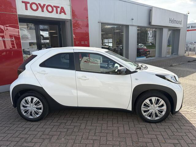Toyota AYGO X 1.0 VVT-i MT Play