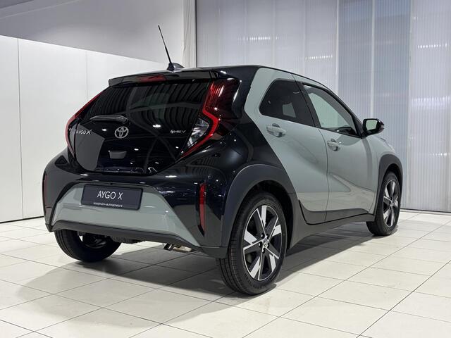 Toyota AYGO X Hybrid 115 pulse , Voorraad, zuinig en luxe, Apple/ Android auto, €1.500 inruilpremie
