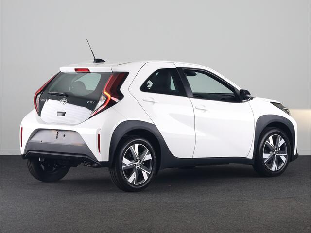 Toyota AYGO X Hybrid 115 play | Apple CarPlay / Android Auto (Navigatie) |