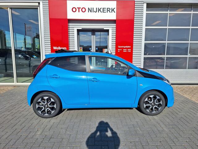 Toyota AYGO 1.0 VVT-i x-cite met elektrisch cabrio dak – foto 3
