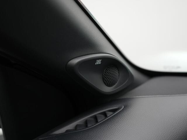 Toyota AYGO X 1.0 VVT-i MT Limited VOL! | Dealer onderhouden | JBL | Parkeersensoren V+A | Trekhaak | Stoelverwarming |