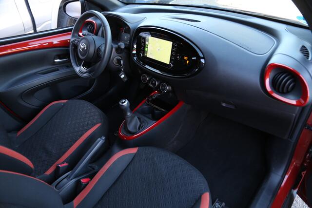 Toyota AYGO X 1.0 VVT-i MT Pulse Navi Carplay ACC Camera 12.700km!!