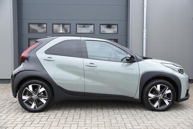 Toyota AYGO X Hybrid 115 envy Adaptieve Cruise - Stoelverwarming