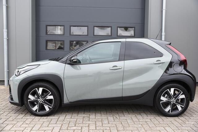 Toyota AYGO X Hybrid 115 envy Adaptieve Cruise - Stoelverwarming