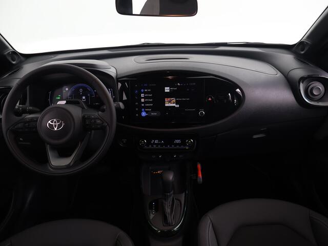Toyota AYGO X Hybrid 115 envy