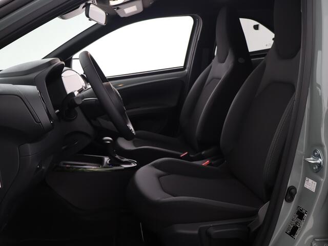 Toyota AYGO X Hybrid 115 envy