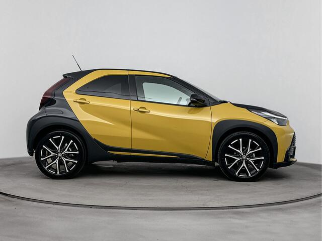Toyota AYGO X Hybrid 115 GR Sport | Apple Carplay & Android Auto | Parkeercamera | *